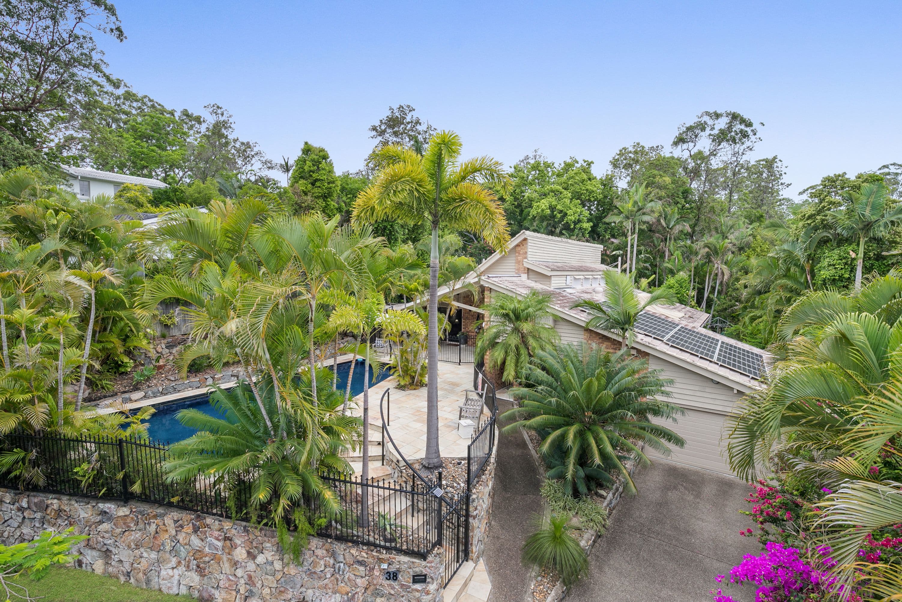 38 Woonalee Street, Kenmore QLD 4069, Kenmore - Image 1