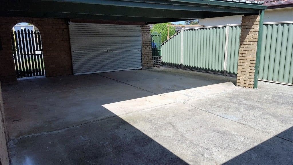 18 Warrenwood Avenue, Hoppers Crossing VIC 3029, Hoppers Crossing - Thumbnail 4