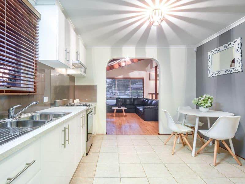 19 Tulloch Avenue, KURUNJANG VIC 3337, Kurunjang - Thumbnail 3