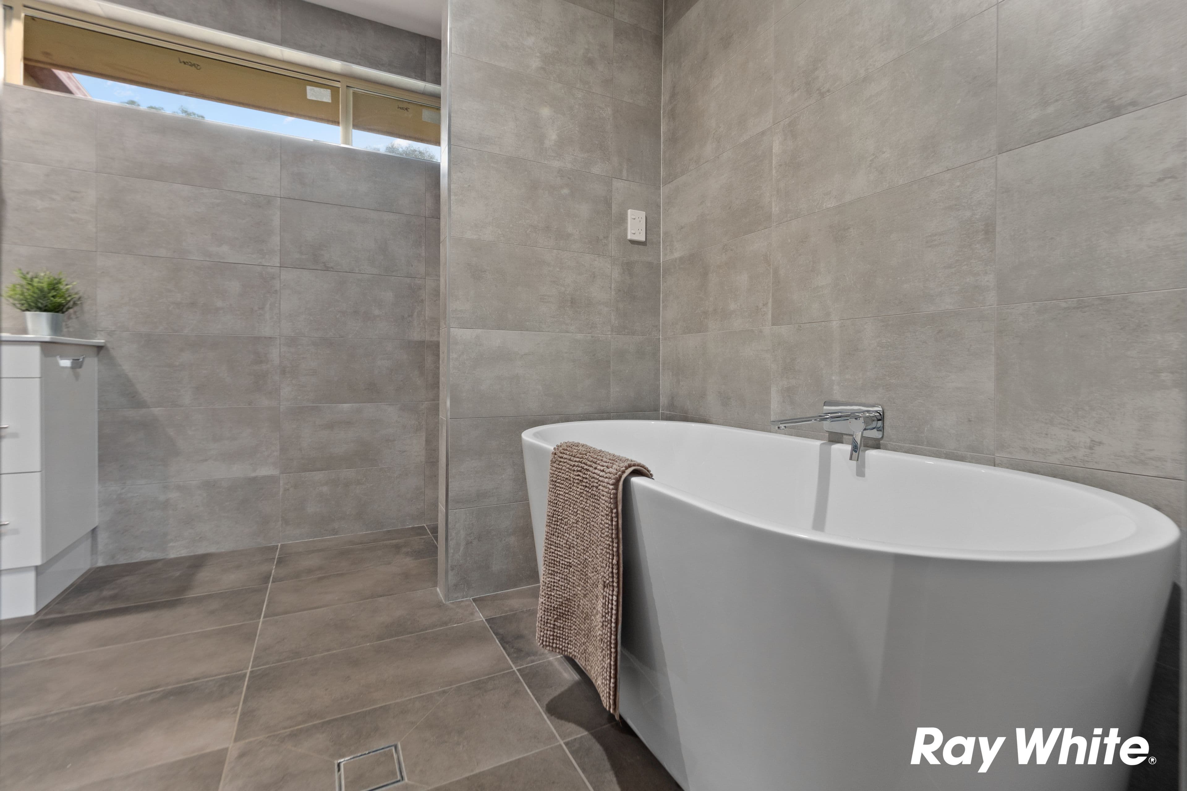 2 Amanda Close, Dean Park NSW 2761, Dean Park - Thumbnail 7