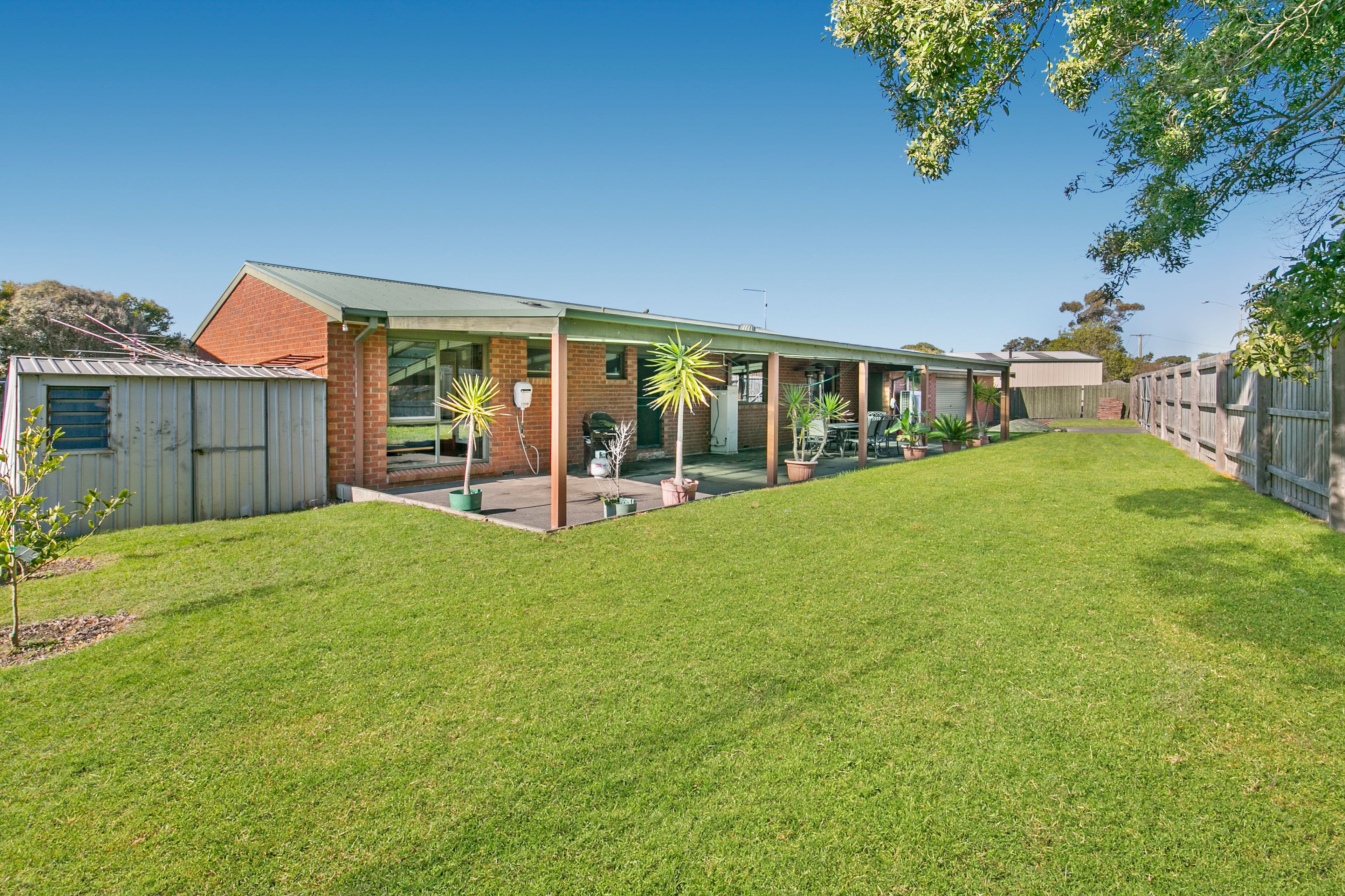 17 Kristian Court, Mount Martha VIC 3934, Mount Martha - Thumbnail 3