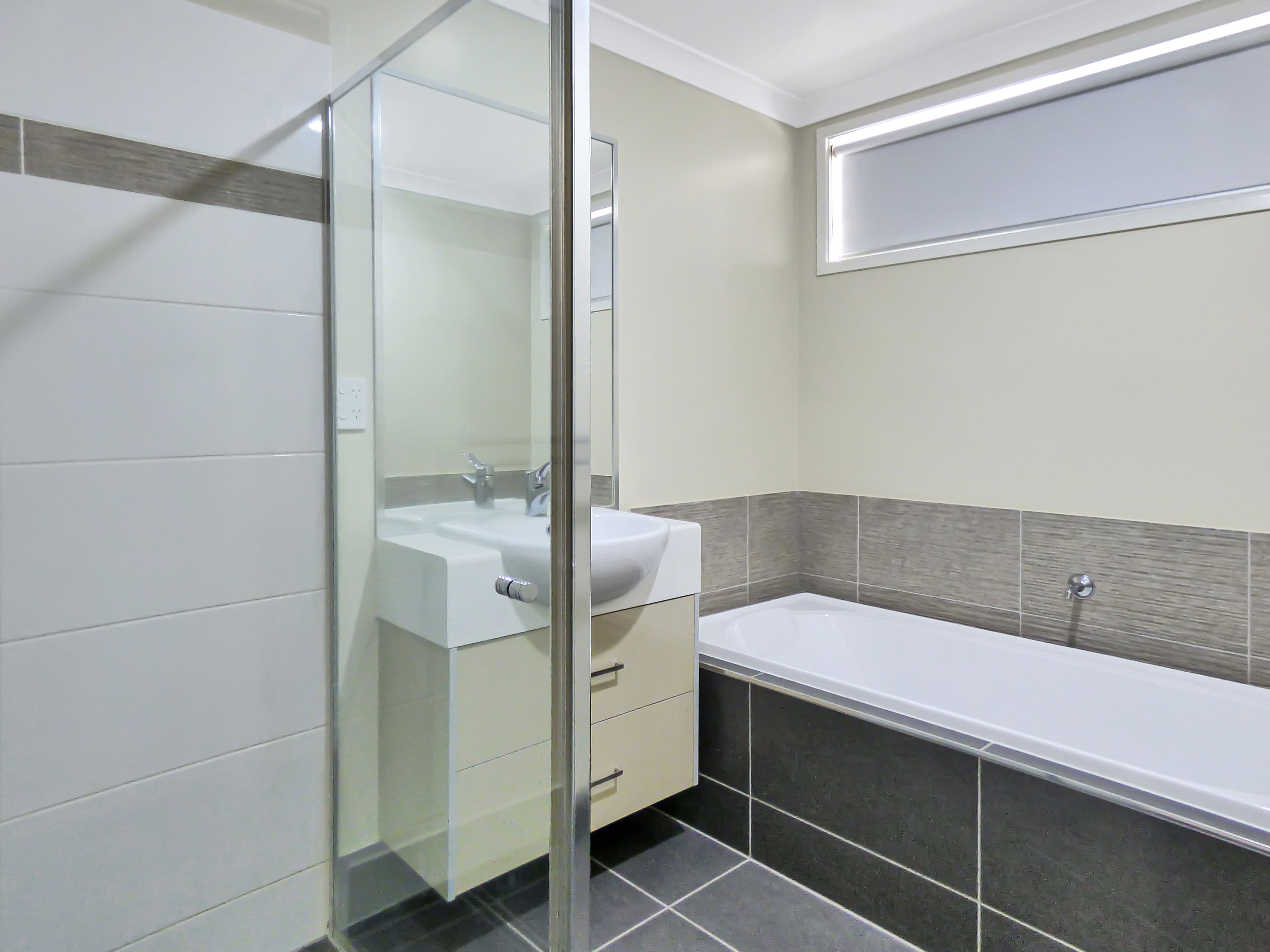 8 Clearview Drive, Roma QLD 4455, Roma - Thumbnail 7