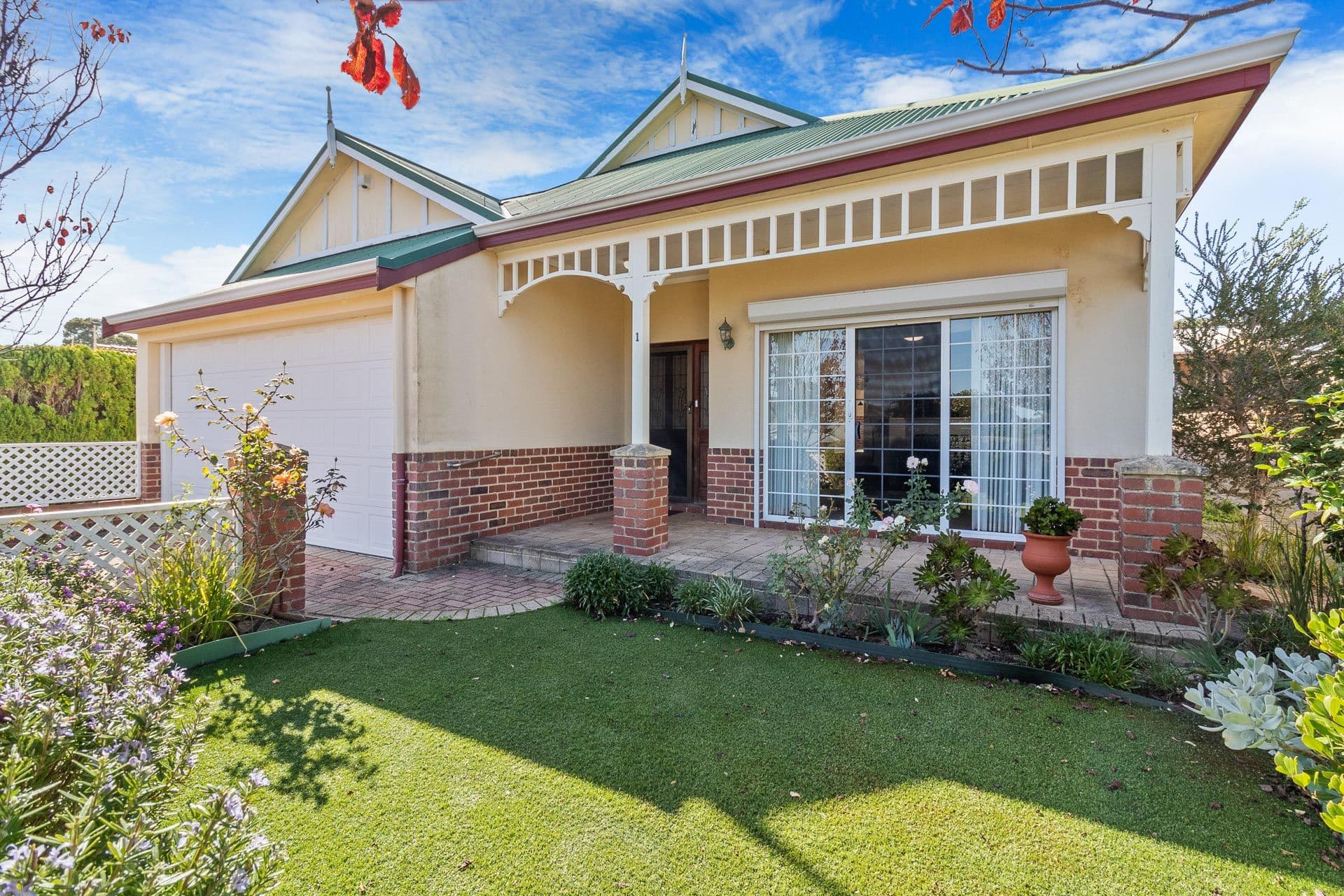 11 Brooks Street, Kalamunda WA 6076, Kalamunda - Image 1