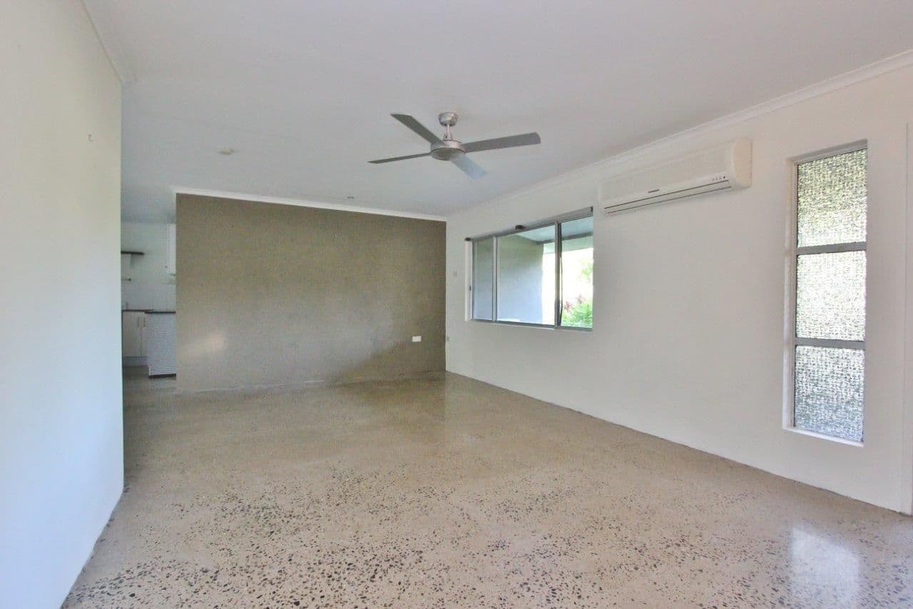 10 Kavieng Street, Trinity Beach QLD 4879, Trinity Beach - Thumbnail 5