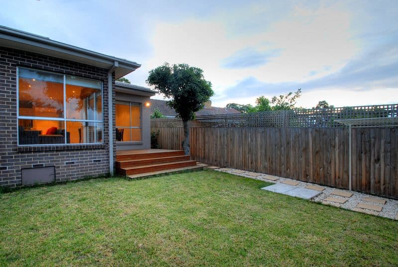 5 Pine Way, DONCASTER EAST VIC 3109, Doncaster East - Thumbnail 4
