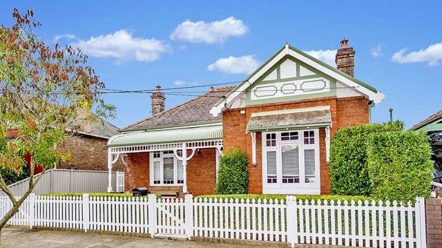 12 Brereton Avenue, MARRICKVILLE NSW 2204, Marrickville - Thumbnail 2