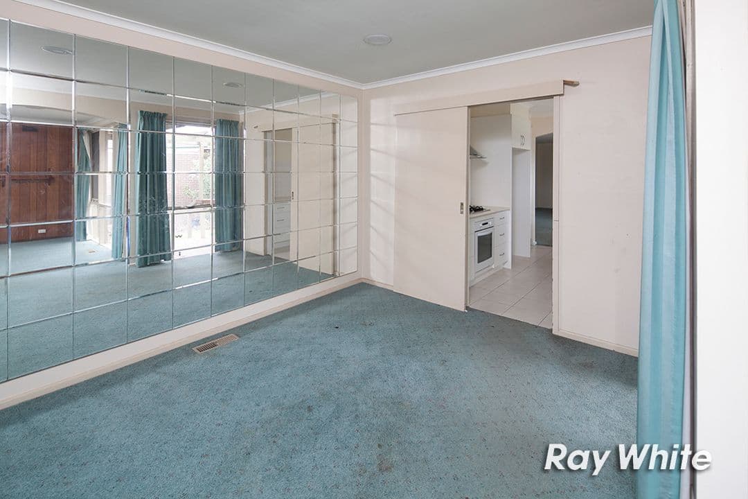 6 Effron Court, Frankston VIC 3199, Frankston - Thumbnail 2