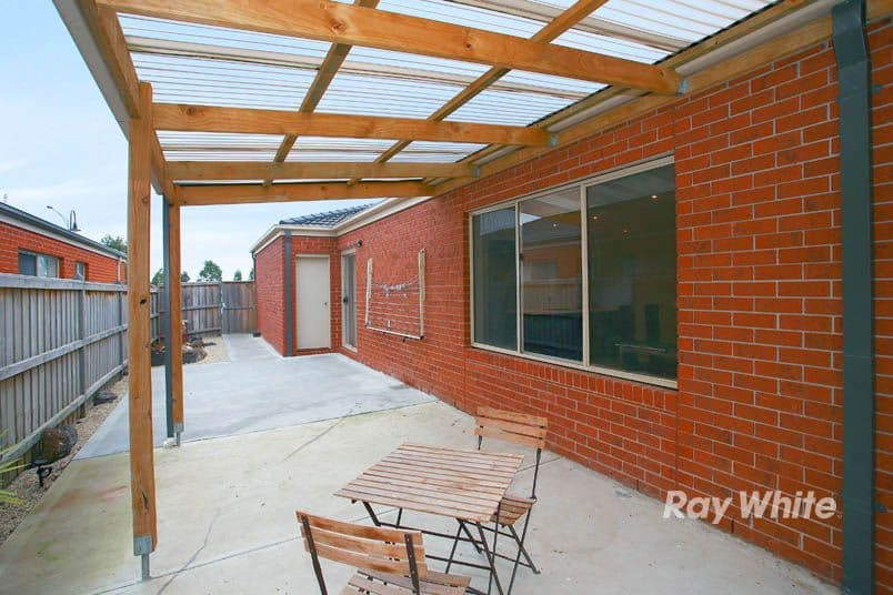 182 Linsell Boulevard, CRANBOURNE EAST VIC 3977, Cranbourne East - Thumbnail 3