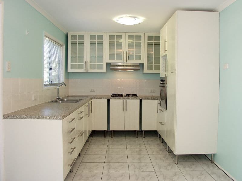 34 Waratah Drive, CRESTMEAD QLD 4132, Crestmead - Thumbnail 3