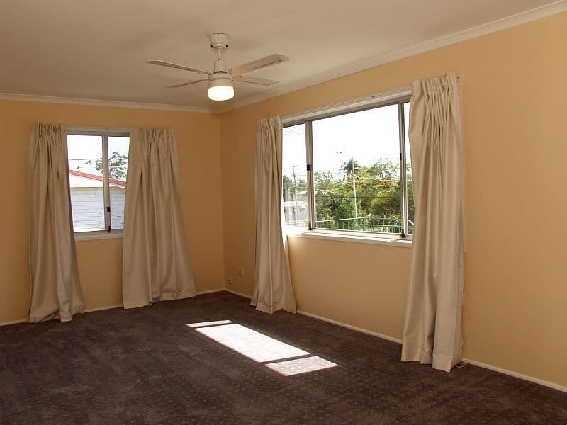 34 Waratah Drive, CRESTMEAD QLD 4132, Crestmead - Thumbnail 5
