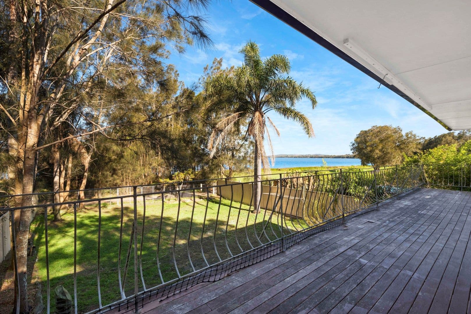 287 Lakedge Avenue, Berkeley Vale - Thumbnail 2