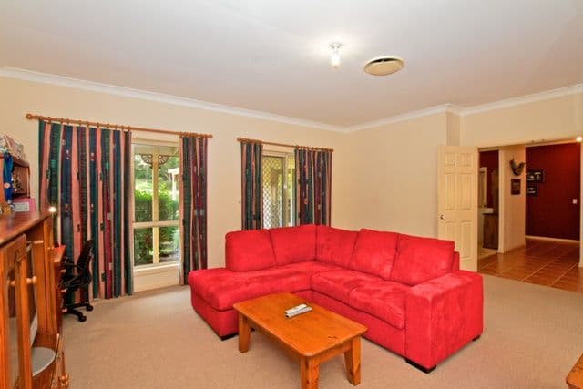 30-32 Trentbridge Court, MOUNT NATHAN QLD 4211, Mount Nathan - Thumbnail 4
