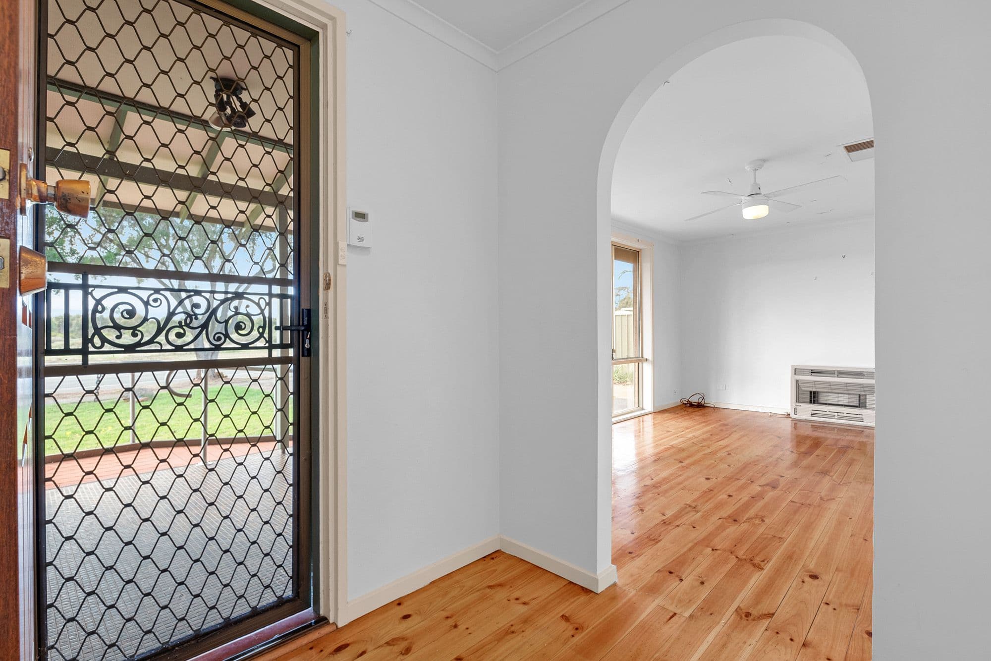 124 Alawoona Road, Munno Para SA 5115, Munno Para - Thumbnail 6