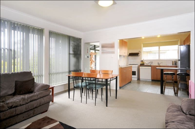 112 Portarlington Road, NEWCOMB VIC 3219, Newcomb - Thumbnail 4