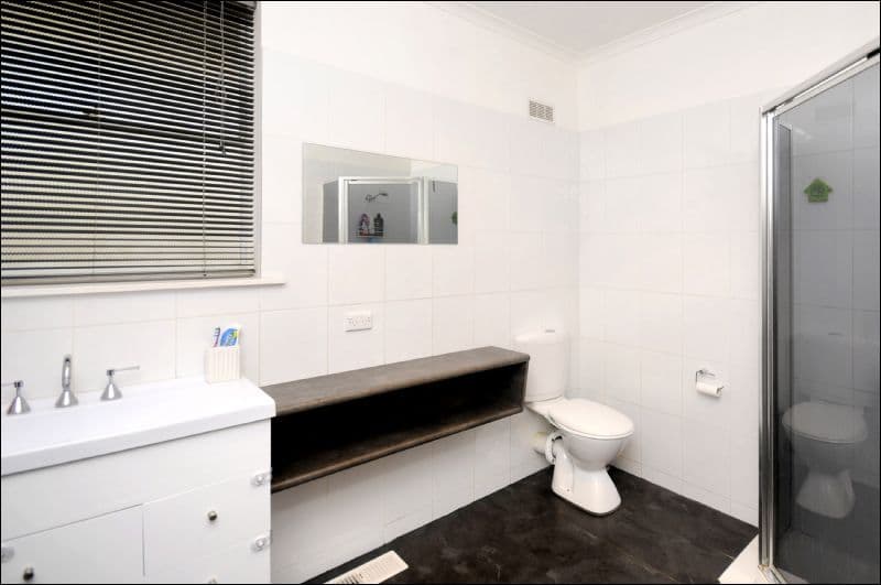 112 Portarlington Road, NEWCOMB VIC 3219, Newcomb - Thumbnail 7