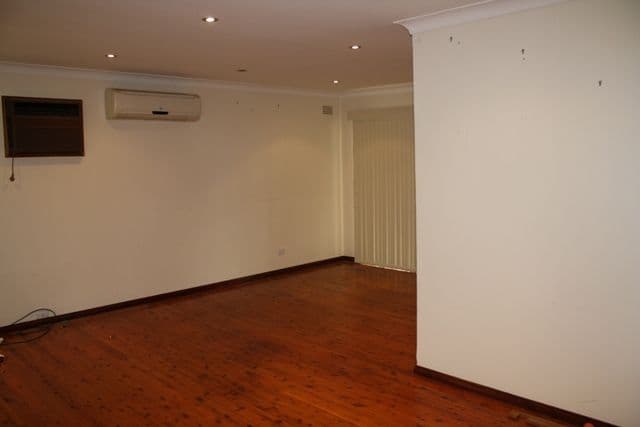 16 Alpha Road, GREYSTANES NSW 2145, Greystanes - Thumbnail 2