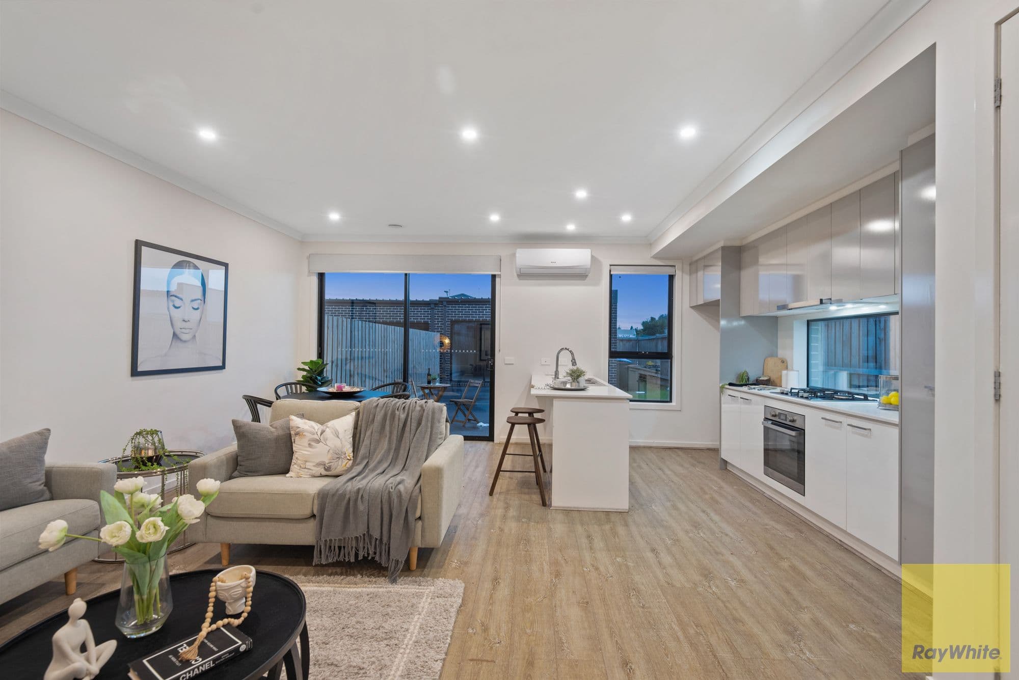 2 Lenox Walk, Point Cook VIC 3030, Point Cook - Thumbnail 7