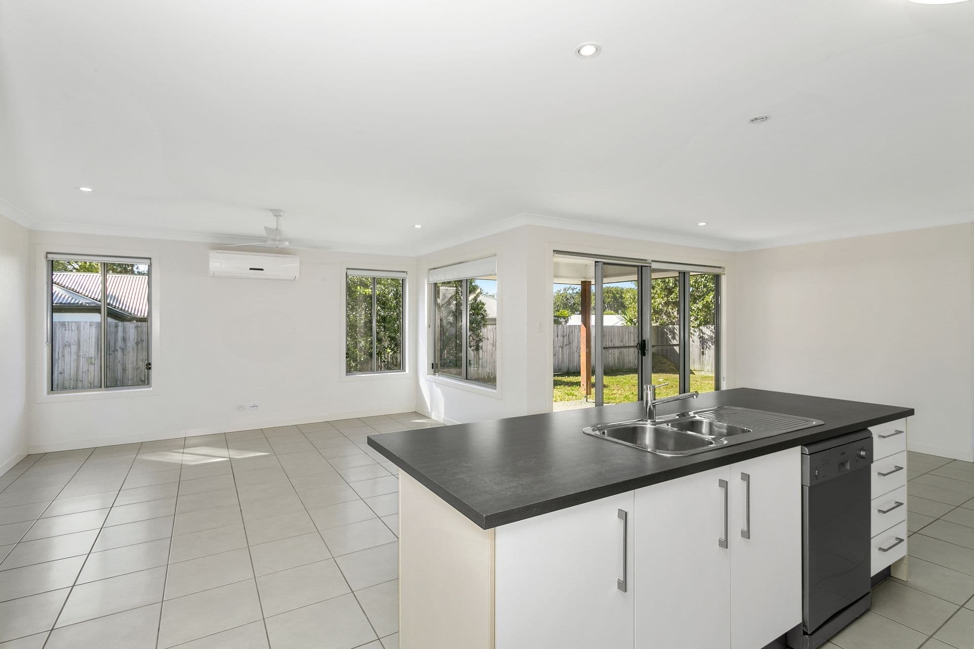 2 Zander Court, Doncaster, Doncaster - Thumbnail 4