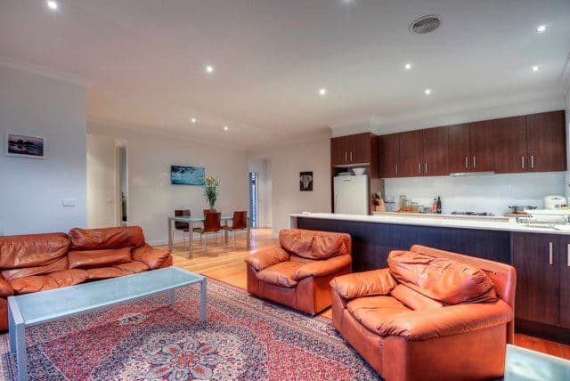 37 Porter Road, HEIDELBERG HEIGHTS VIC 3081, Heidelberg Heights - Thumbnail 3