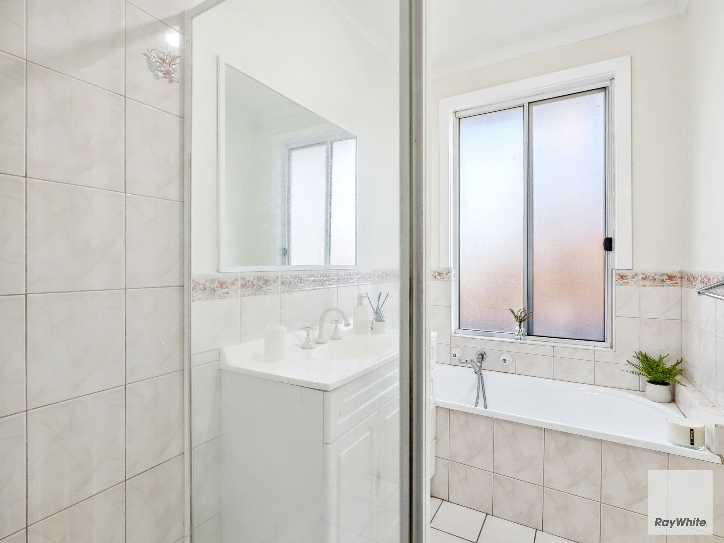 17 Cressida Crescent, Sydenham VIC 3037, Sydenham - Thumbnail 3