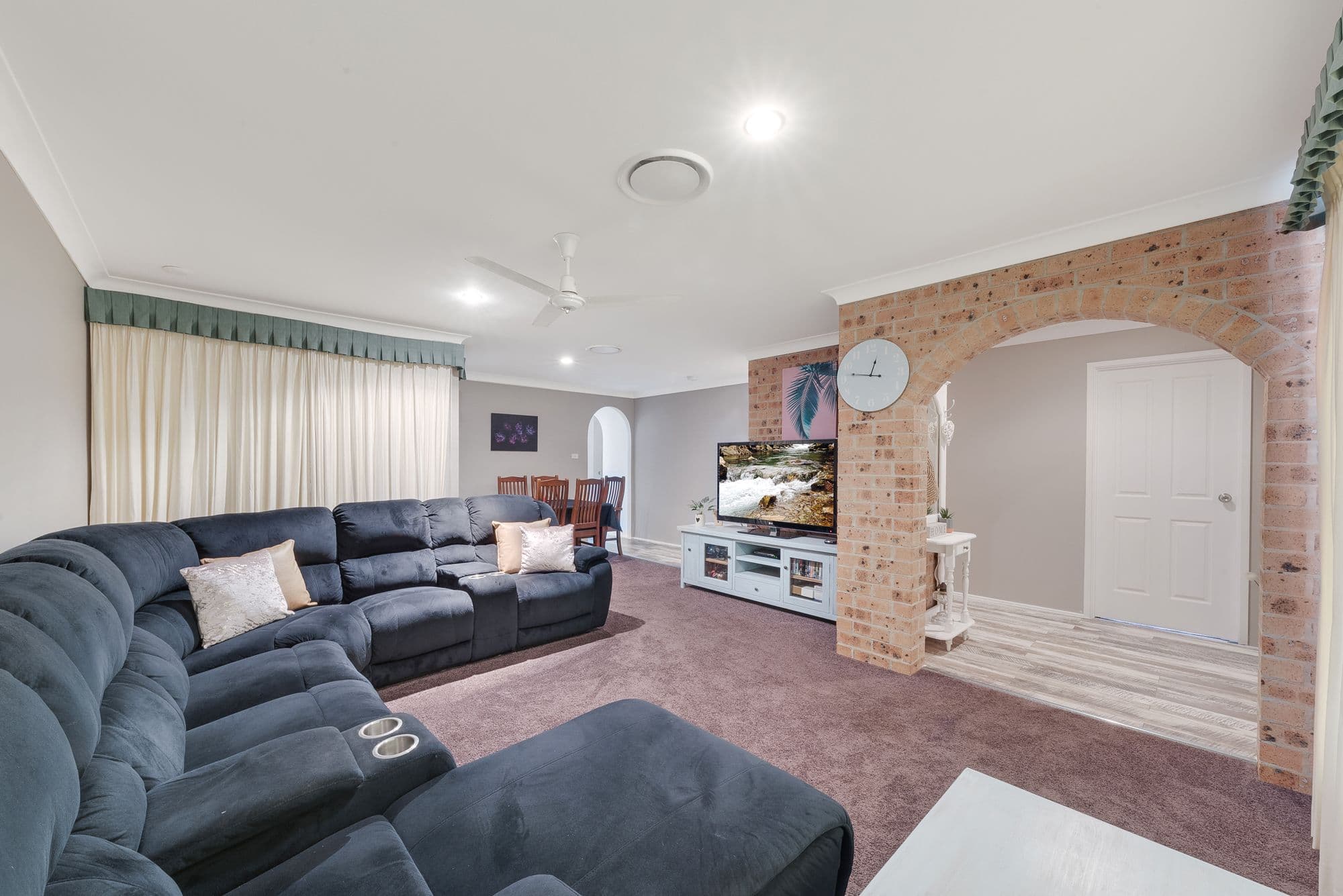86 Penrose Crescent, SOUTH PENRITH NSW 2750, South Penrith - Thumbnail 2
