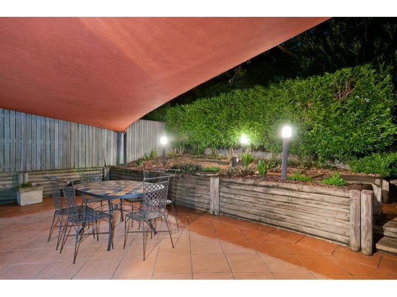 52 Gordon Terrace, INDOOROOPILLY QLD 4068, Indooroopilly - Thumbnail 2