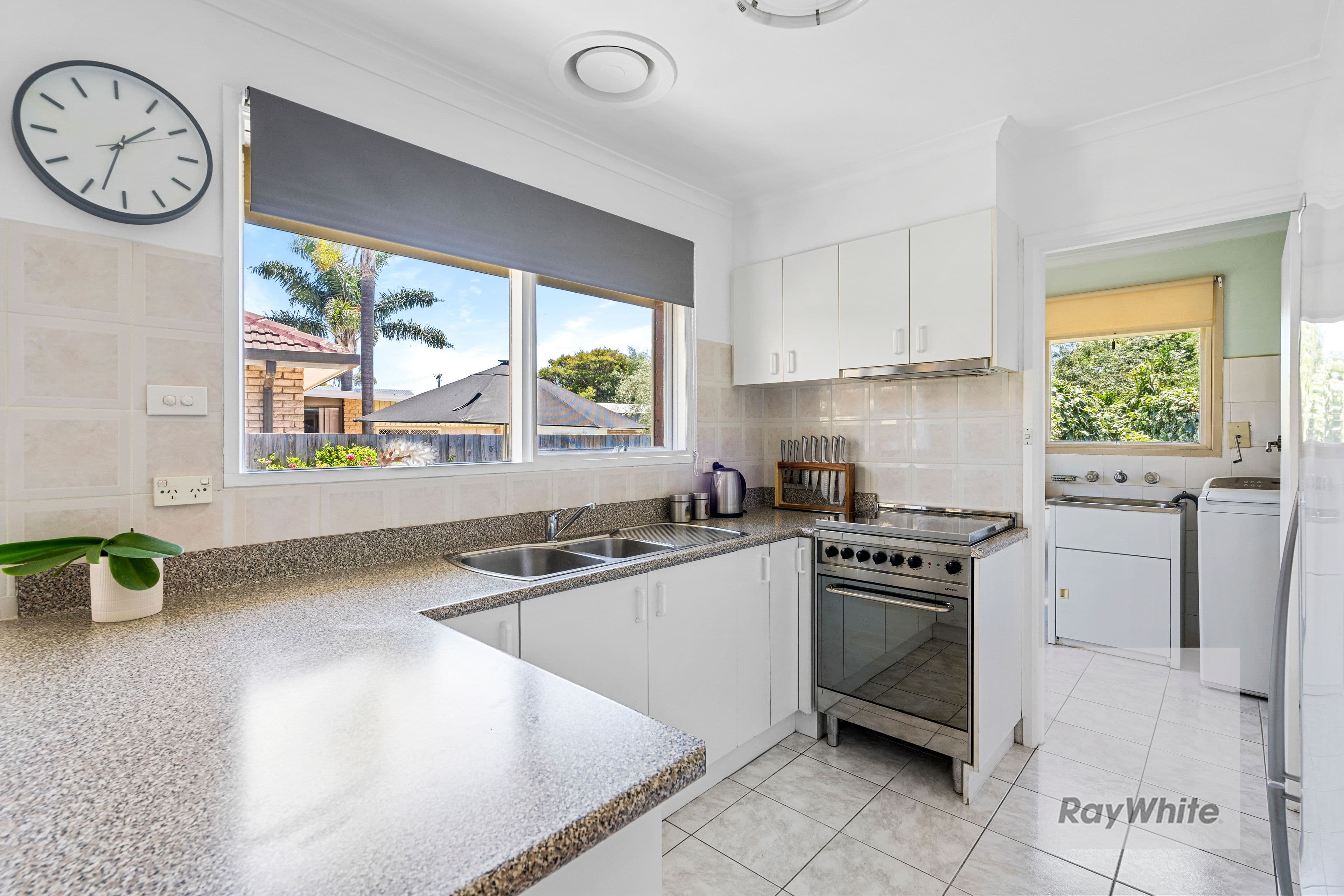 10 Chaucer Crescent, Bundoora VIC 3083, Bundoora - Thumbnail 6