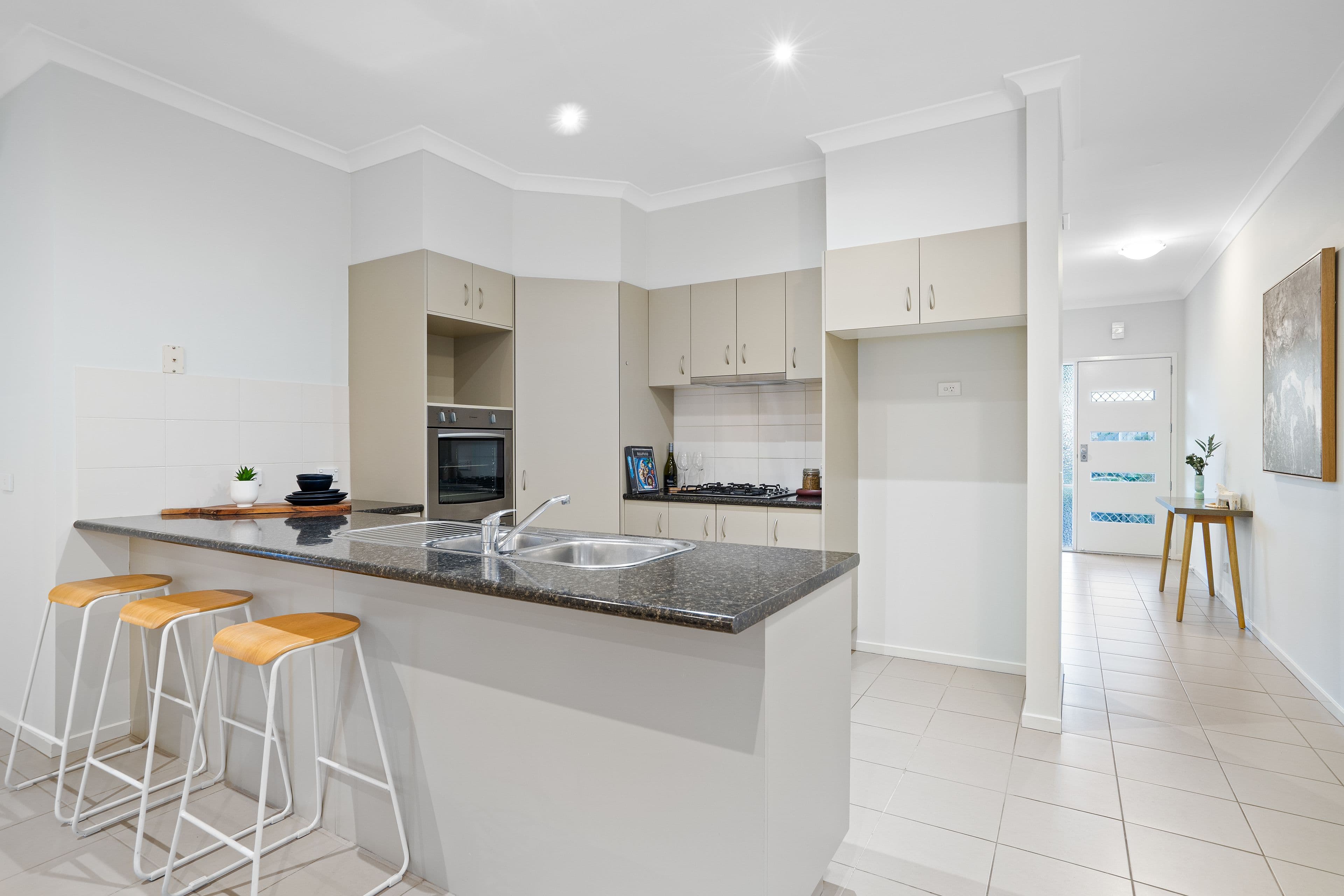 44 Langdon Drive, Mernda VIC 3754, Mernda - Thumbnail 2