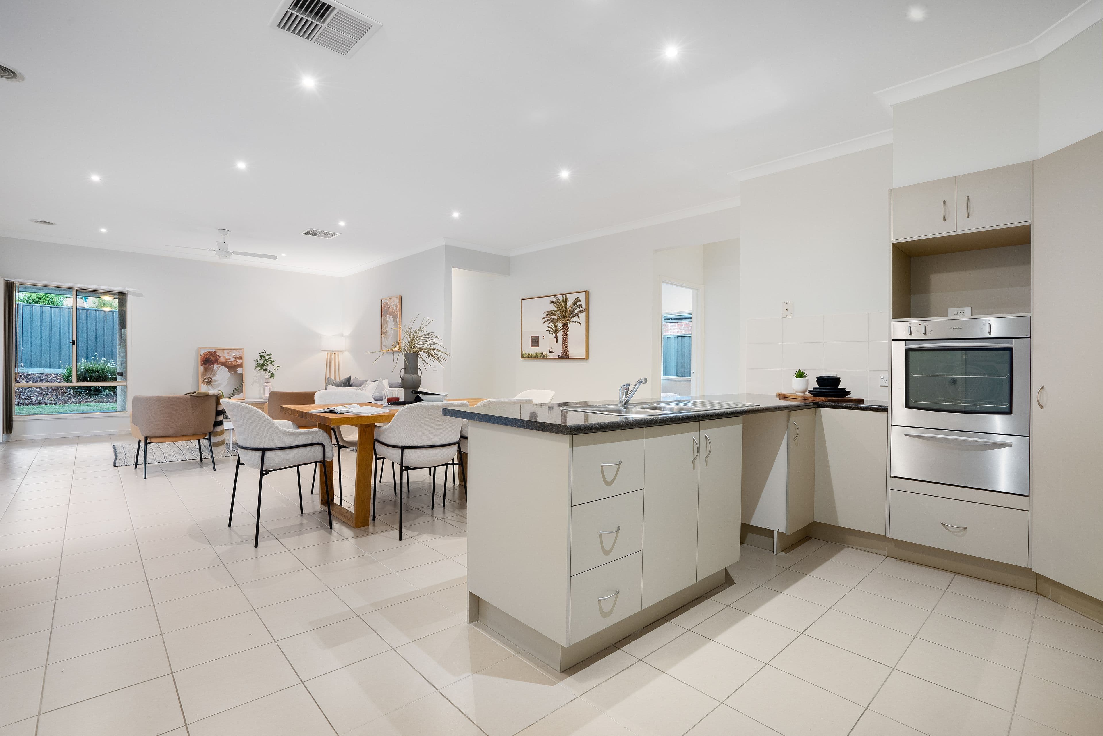44 Langdon Drive, Mernda VIC 3754, Mernda - Thumbnail 3