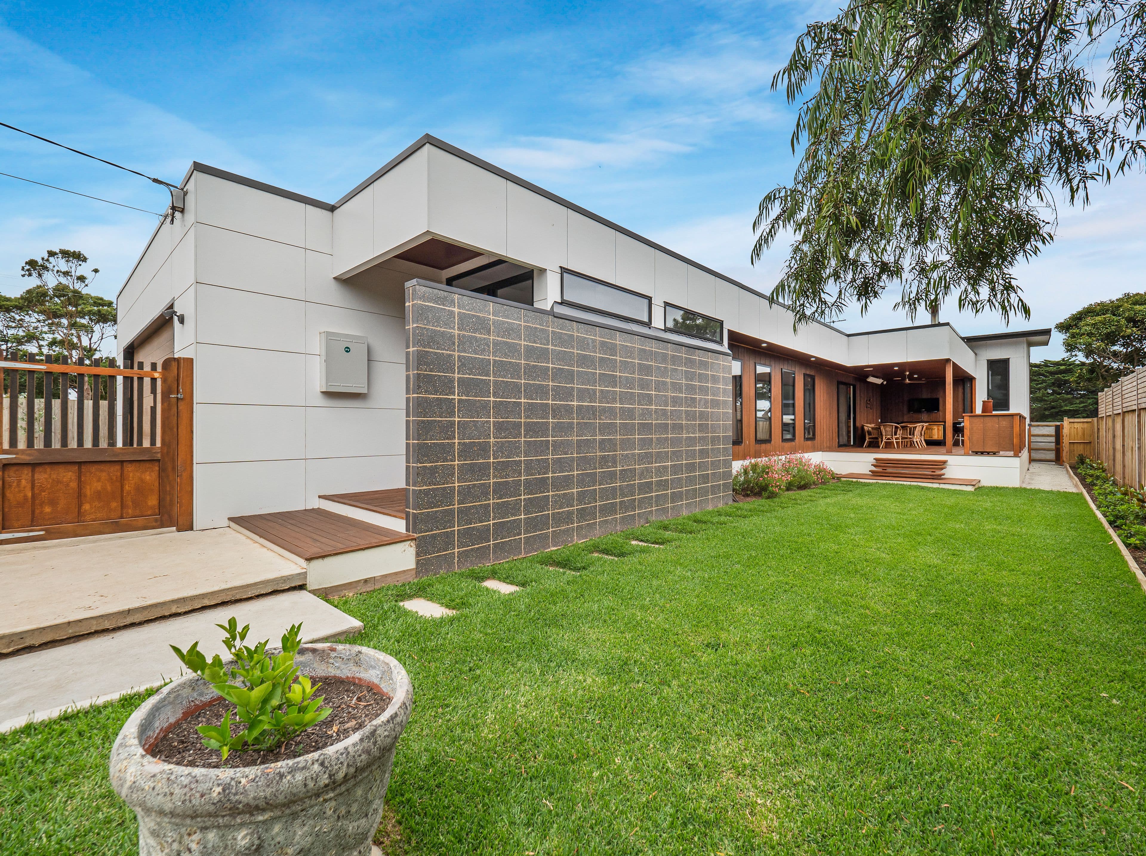 2 Wimbledon Road, Wimbledon Heights VIC 3922, Wimbledon Heights - Image 1