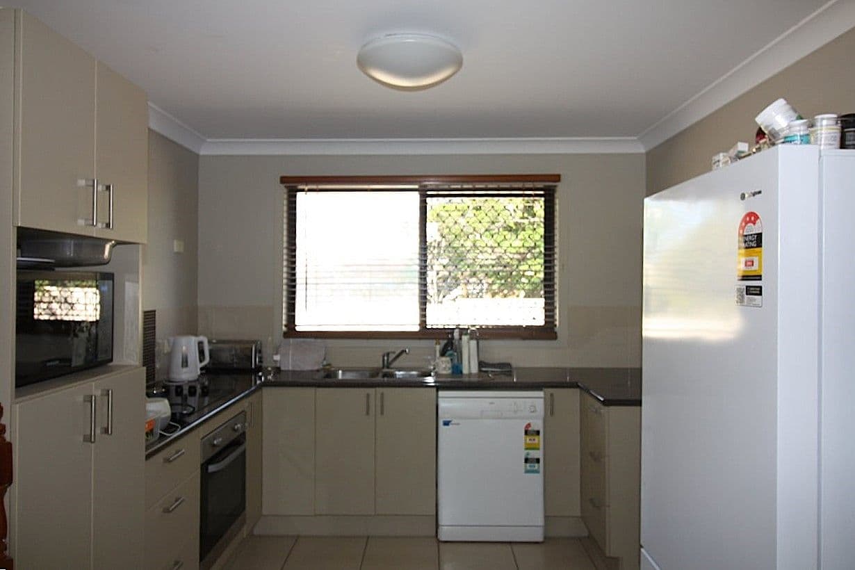 43 Miner Street, CHARTERS TOWERS CITY QLD 4820, Charters Towers City - Thumbnail 2