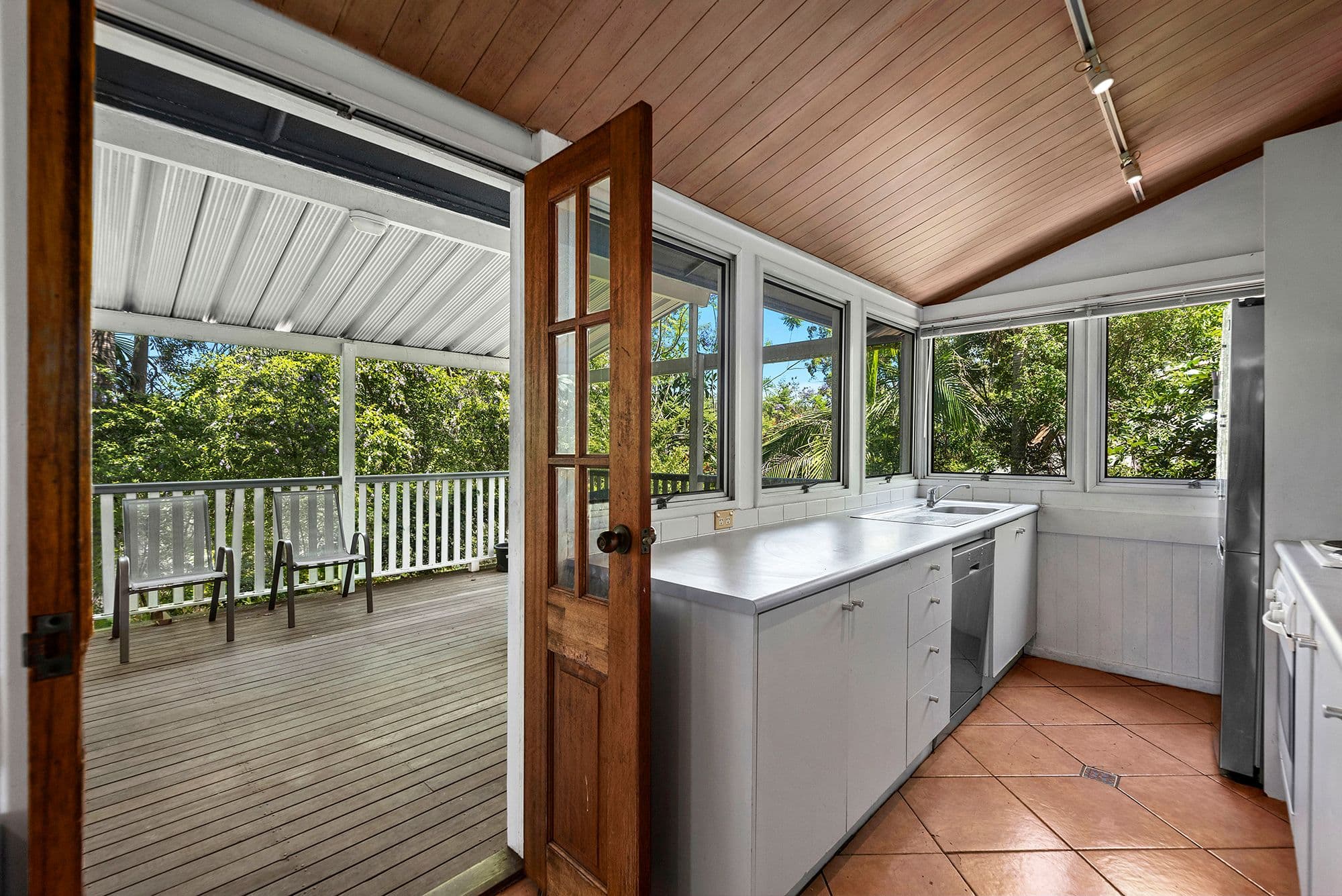 84 Russell Terrace, Indooroopilly QLD 4068, Indooroopilly - Thumbnail 4