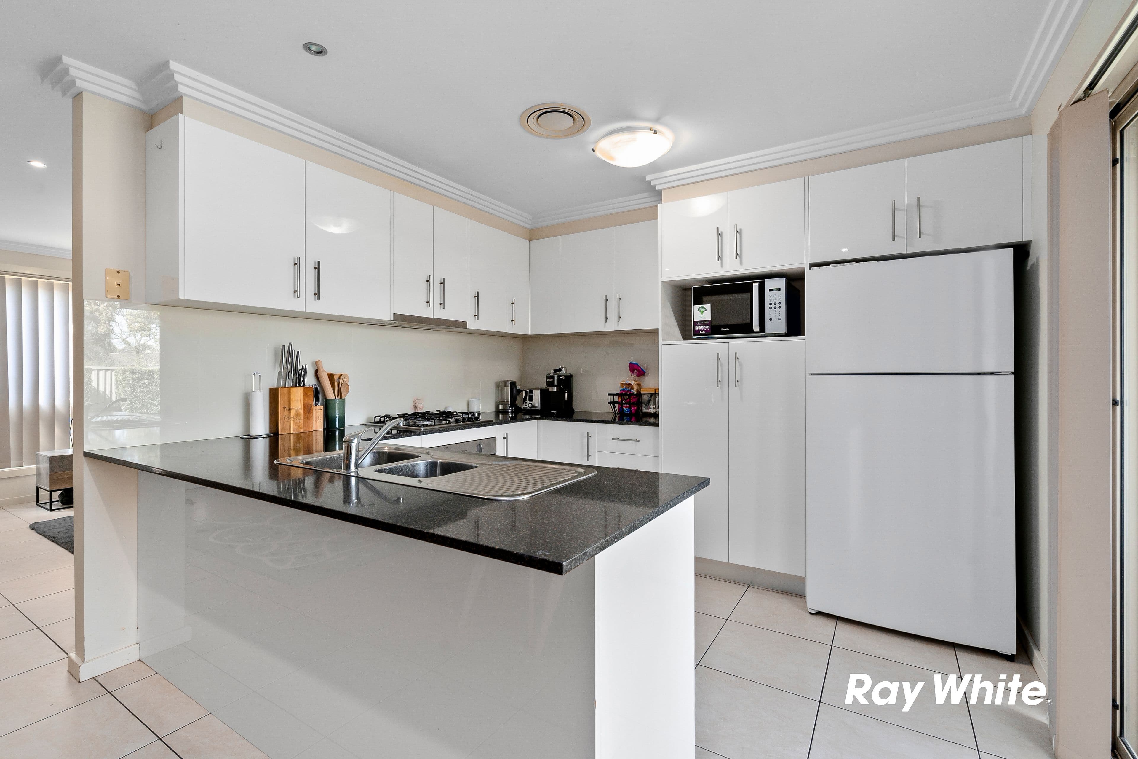 18 Montrose Street, Quakers Hill NSW 2763, Quakers Hill - Thumbnail 2