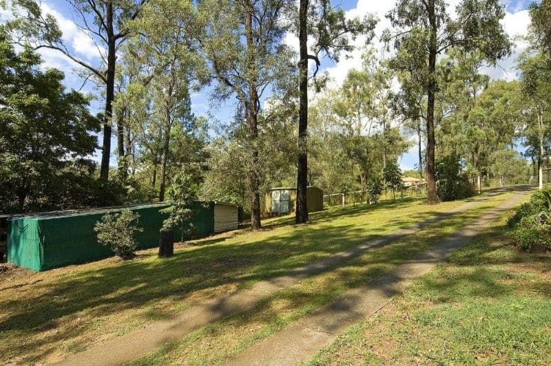 91-93 Woodlands Avenue, CAMIRA QLD 4300, Camira - Thumbnail 2