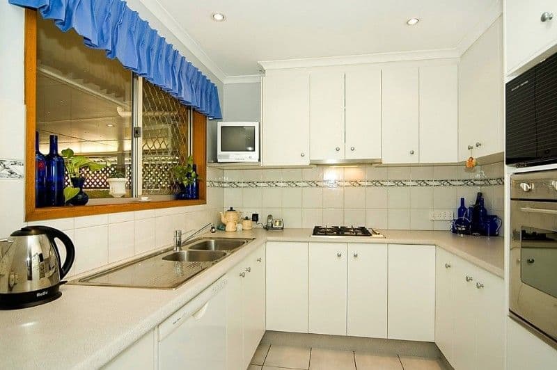 91-93 Woodlands Avenue, CAMIRA QLD 4300, Camira - Thumbnail 8