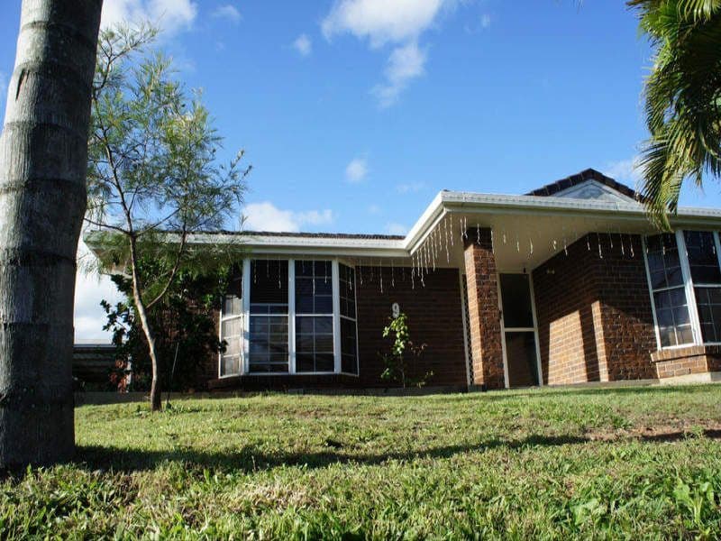 9 Ravenscraig Court, Kallangur QLD 4503, Kallangur - Image 1