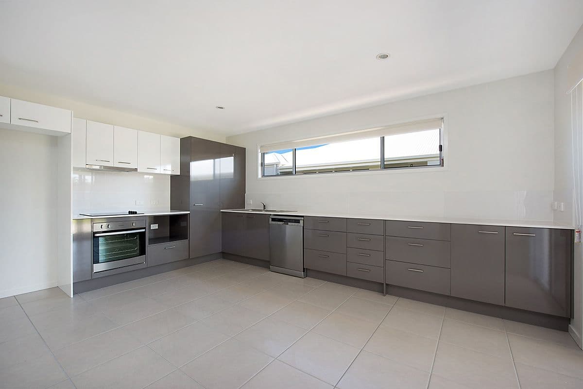 13 Vincent Avenue, Sippy Downs QLD 4556, Sippy Downs - Thumbnail 2