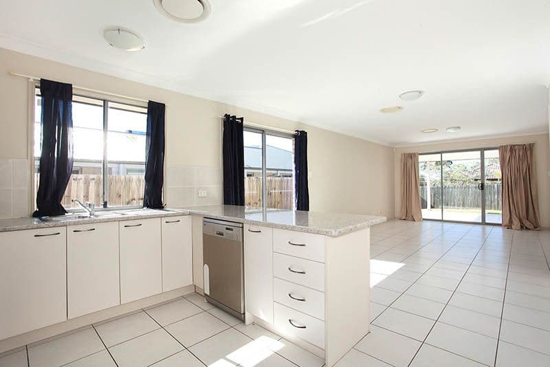 32 Juniper Street, HEATHWOOD QLD 4110, Heathwood - Thumbnail 3