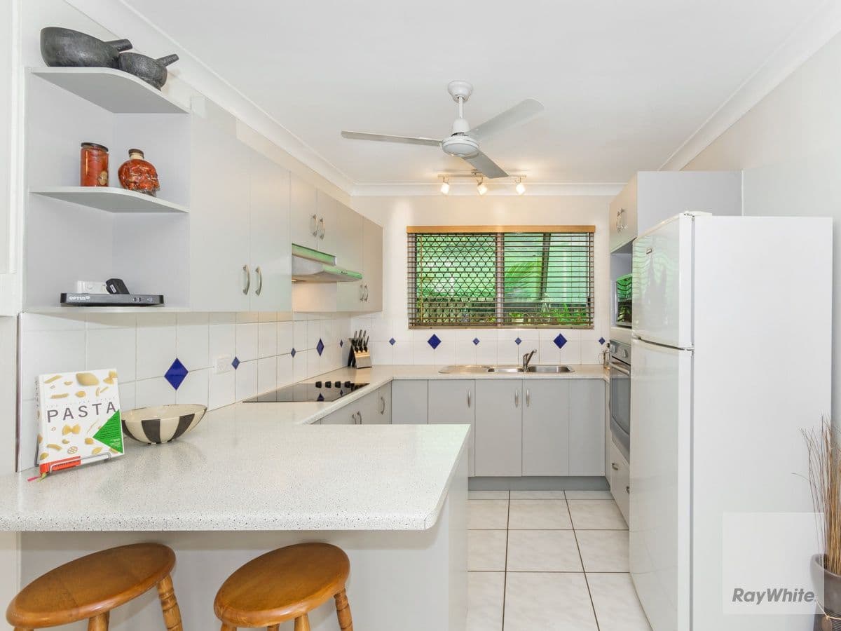 26 Arkaba Street, Mount Louisa QLD 4814, Mount Louisa - Thumbnail 2