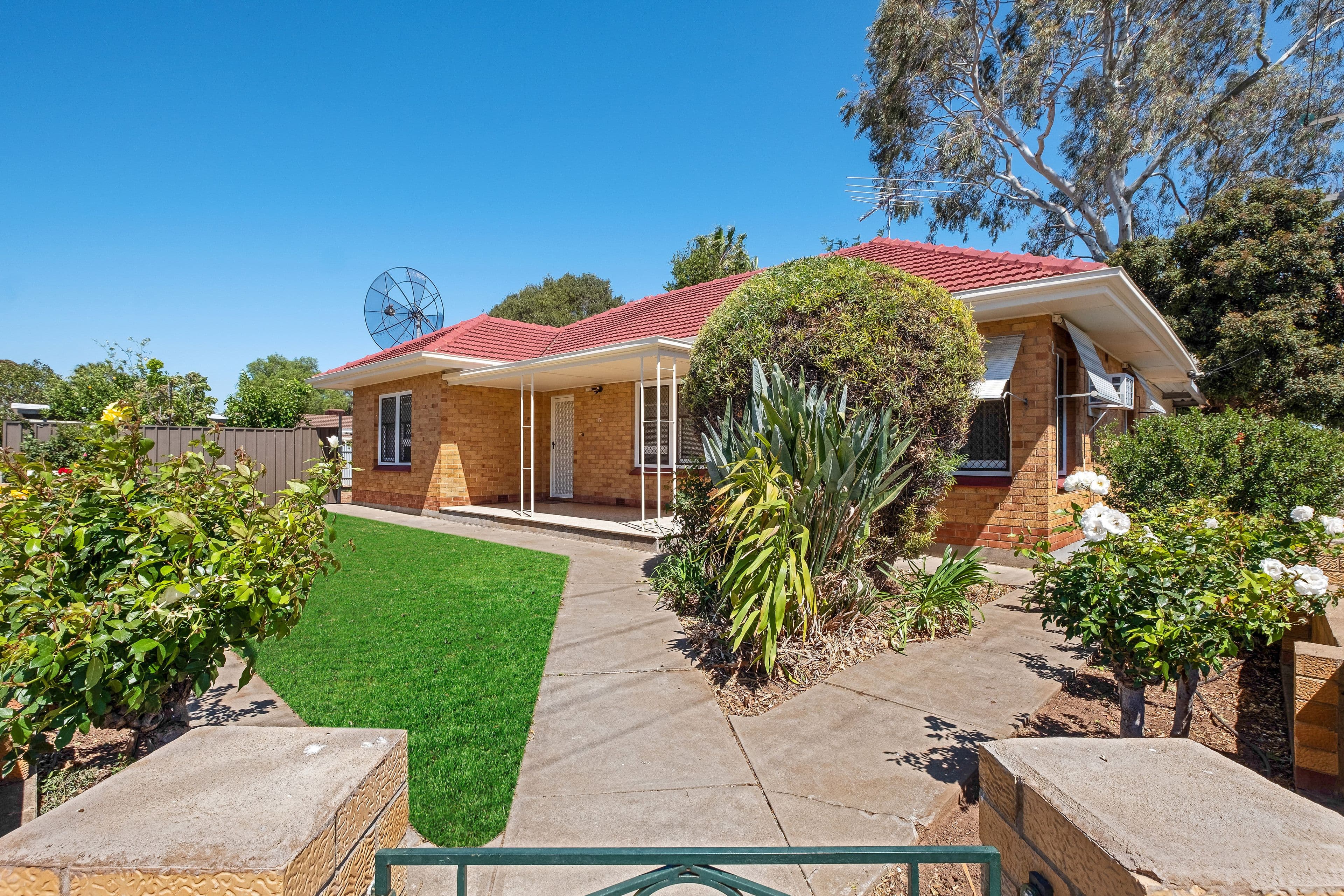 15 West Street, Beverley SA 5009, Beverley - Thumbnail 2