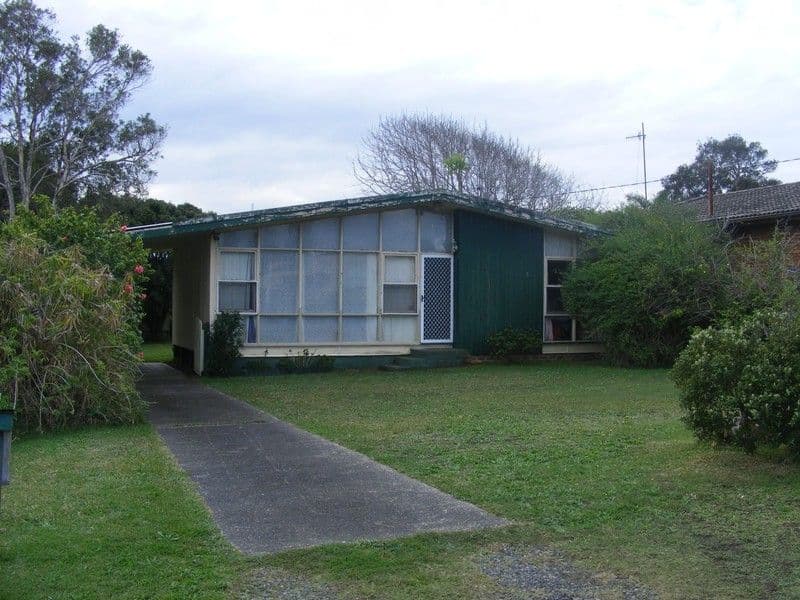 78 McLachlan Avenue, SHELLY BEACH NSW 2261, Shelly Beach - Thumbnail 3