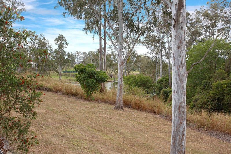 4 Curlew Place, Riverhills QLD 4074, Riverhills - Thumbnail 2
