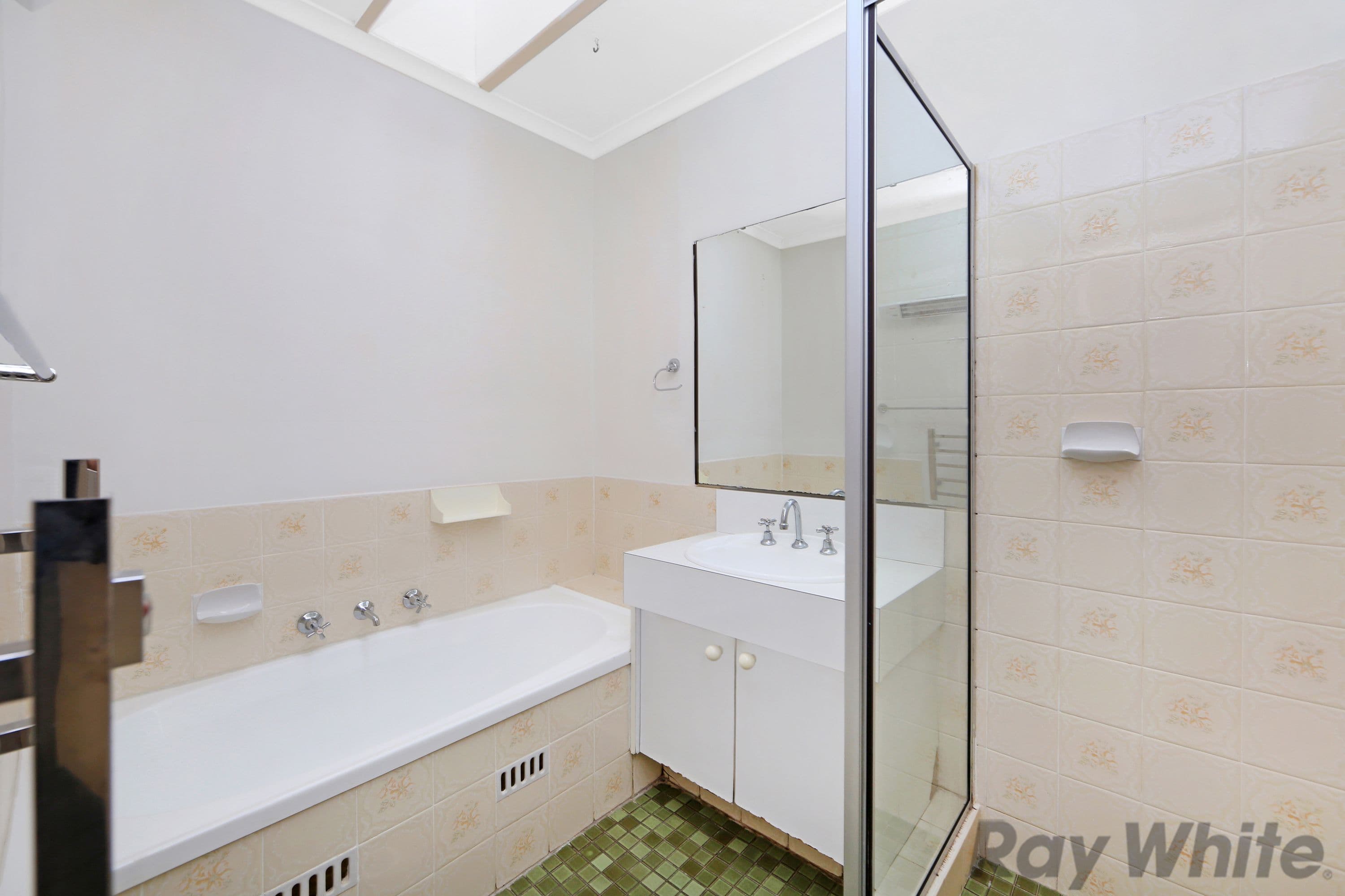 9 Gascoigne Road, Gorokan - Thumbnail 7
