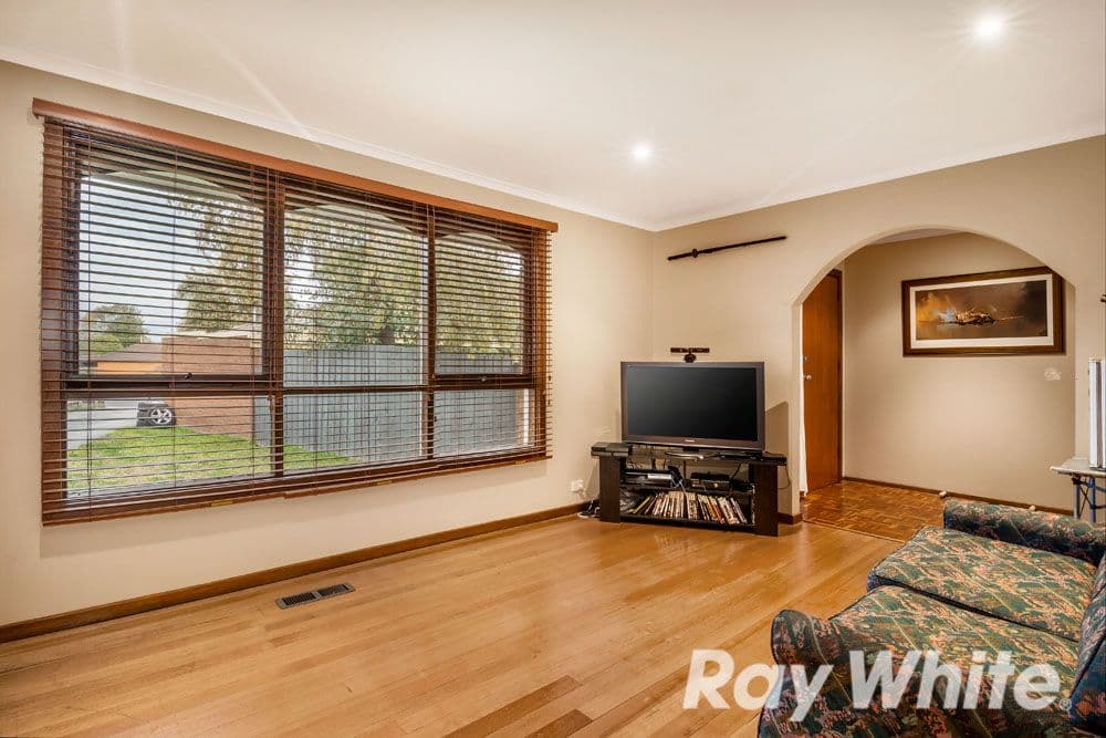 2 Ray Court, Scoresby VIC 3179, Scoresby - Thumbnail 2