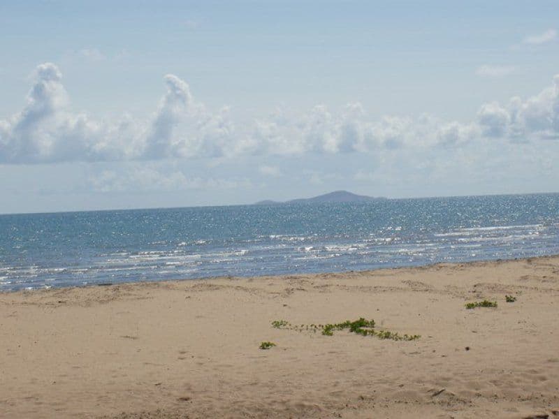 16 Tracey Street, BALGAL BEACH QLD 4816, Balgal Beach - Thumbnail 5