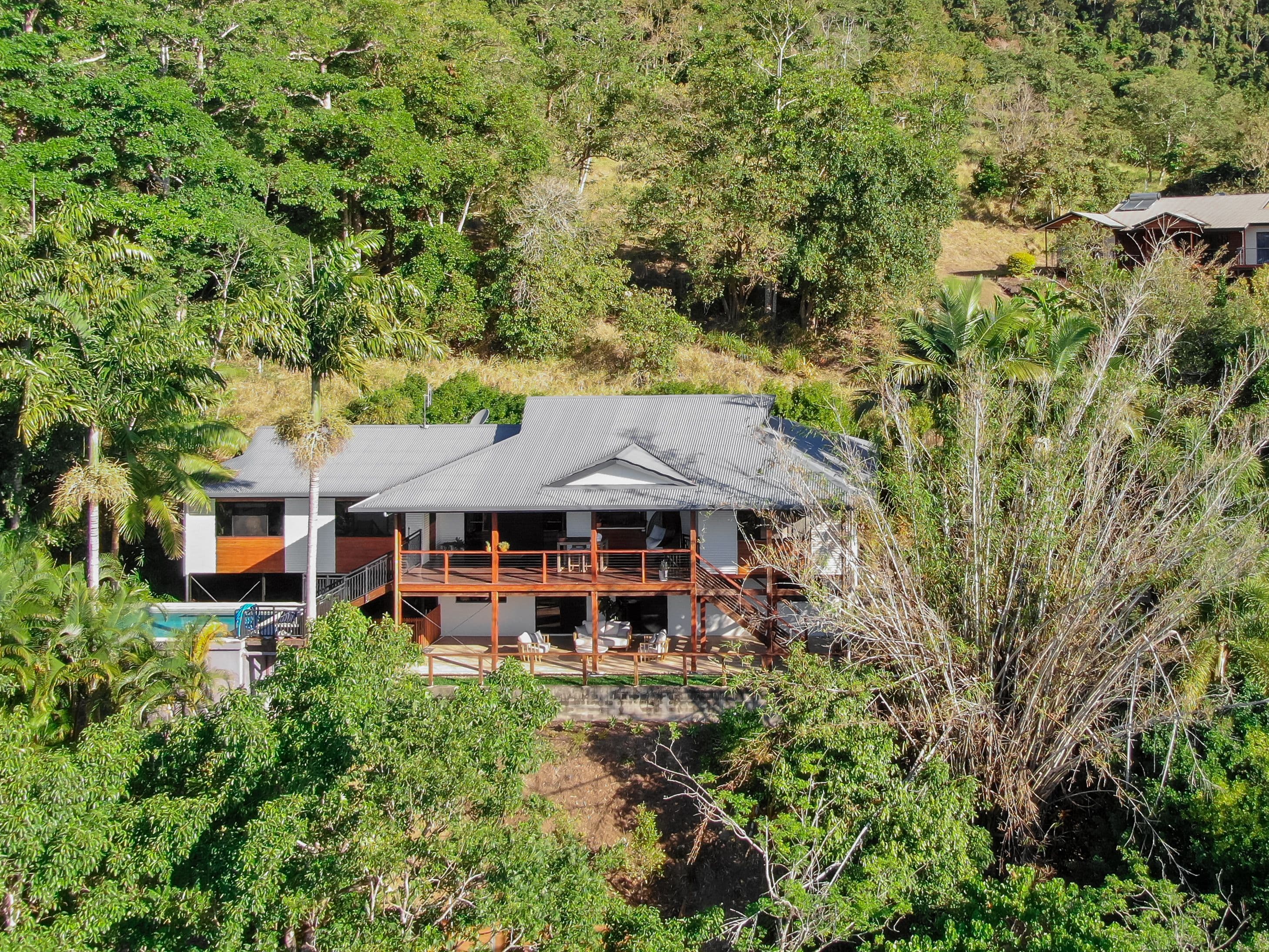 132 Stanley Drive, Cannonvale QLD 4802, Cannonvale - Thumbnail 3