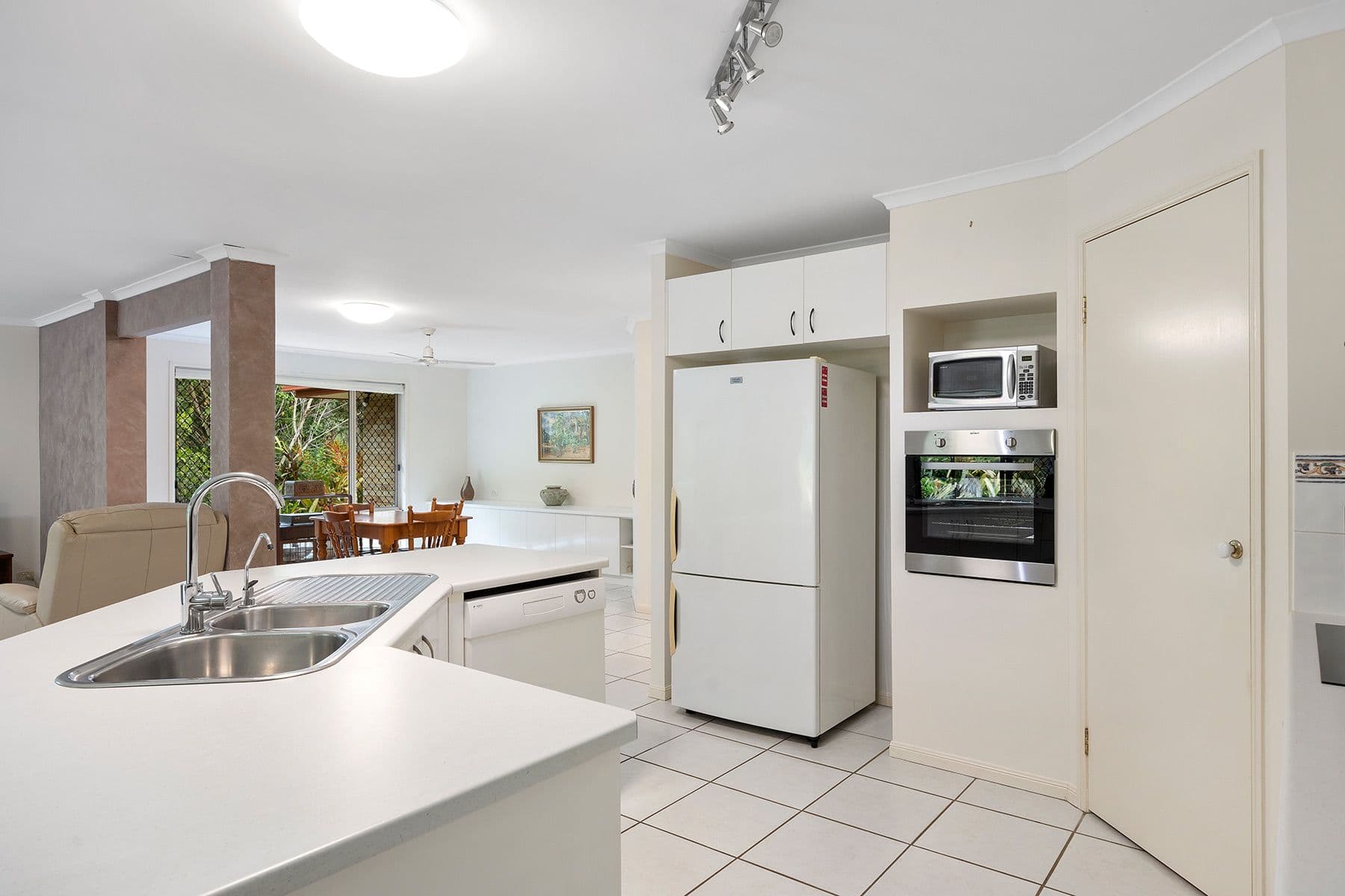 59 Orana Avenue, Pomona QLD 4568, Pomona - Thumbnail 8