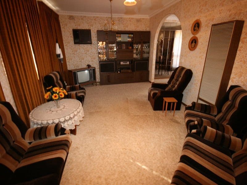 177 Taylors Road, ST ALBANS VIC 3021, St Albans - Thumbnail 2