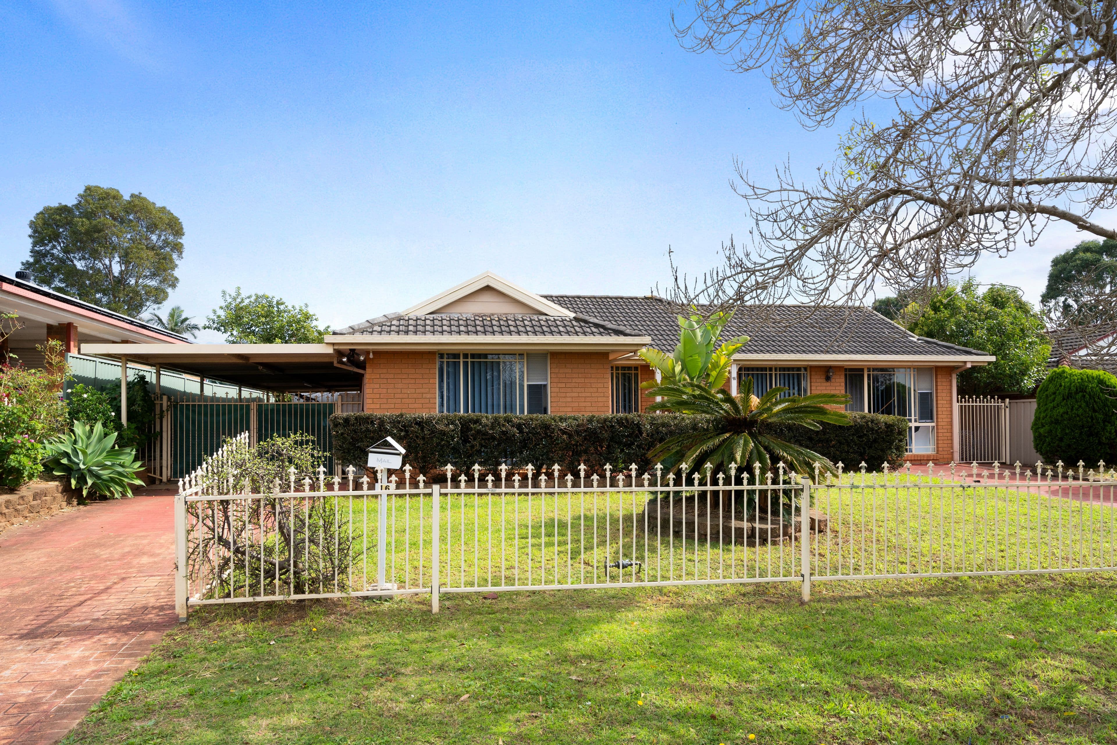 16 Cyclamen Place, Macquarie Fields NSW 2564, Macquarie Fields - Thumbnail 2