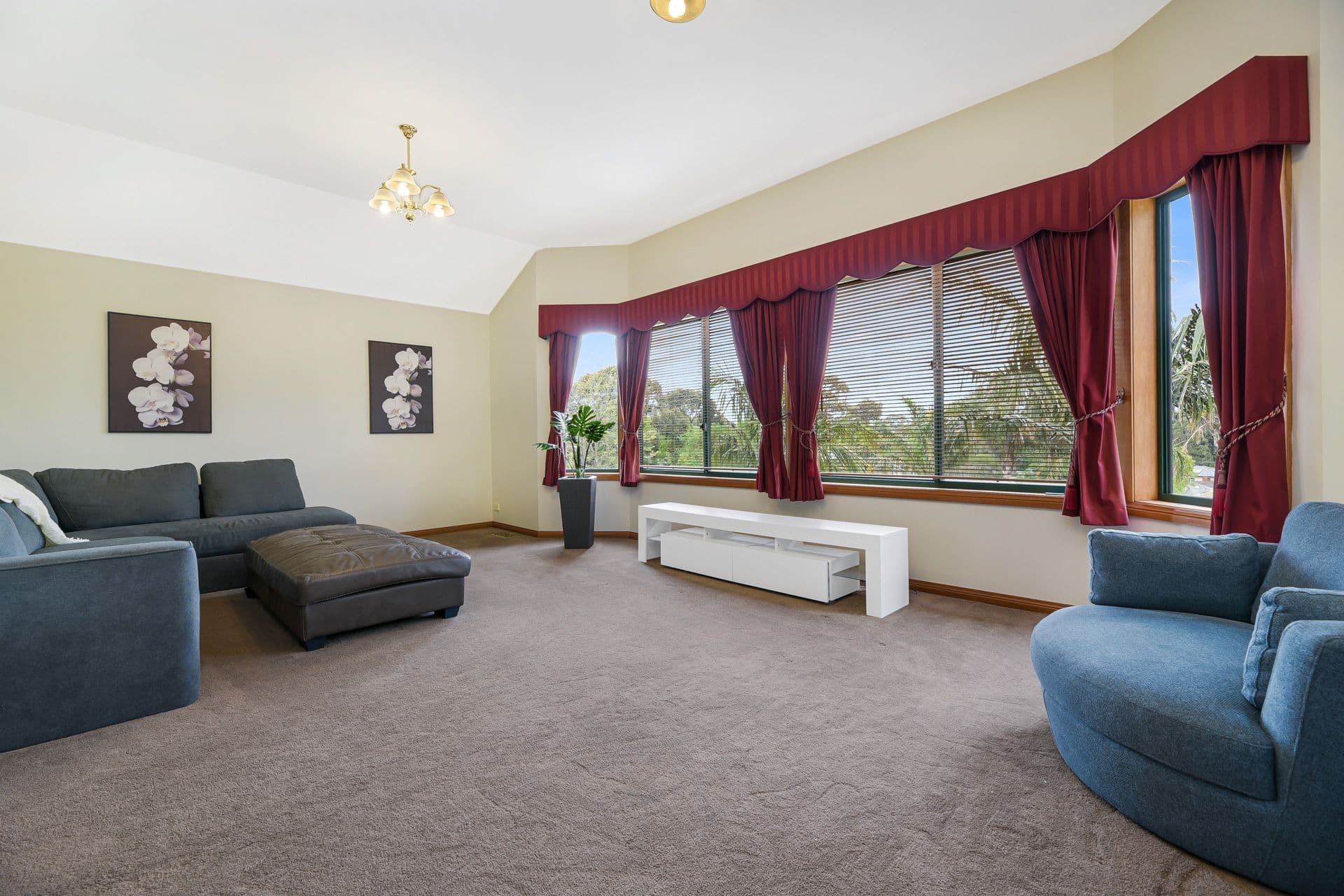 15 Williamson Street, Berwick VIC 3806, Berwick - Thumbnail 3